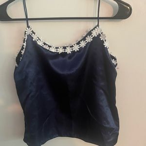 Navy daisy detail tank top